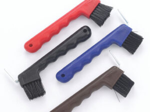 Lincoln-Hoof-Pick-With-Brush